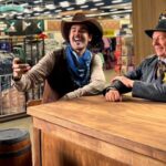 Luciano Hang e Luan Pereira estrelam campanha Véio Oeste da Havan