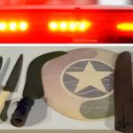 Homem é preso após ameaçar vigilante com foice em supermercado de Brusque