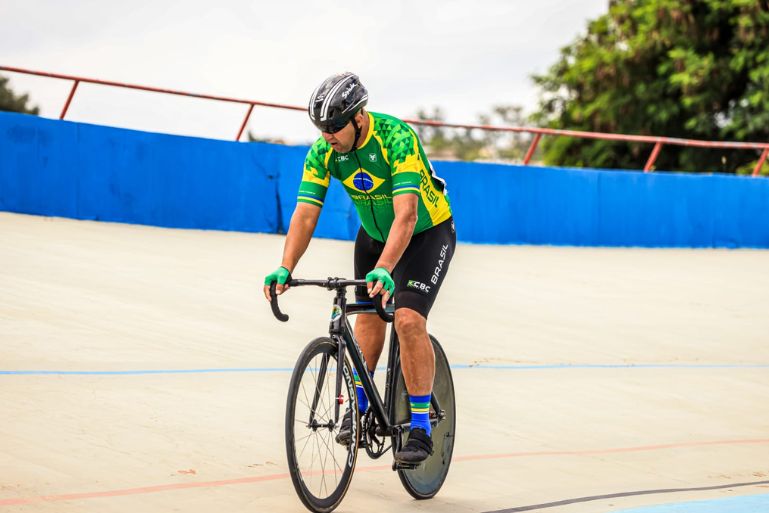 Atletas de Brusque disputam Pan-Americano de Paraciclismo em Indaiatuba (SP)