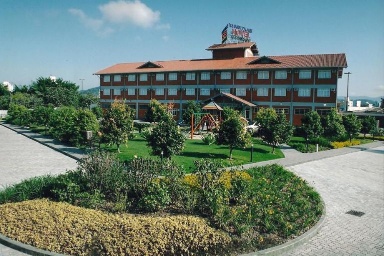 Brusque FC SAF anuncia Hotel Estação 101 como novo parceiro