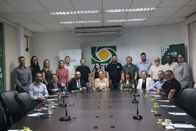 Núcleo de Empresas Contábeis da ACIBr cria grupo de estudos sobre Reforma Tributária