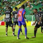 Carlos Renaux goleia o Figueirense, mas acaba rebaixado no Catarinense