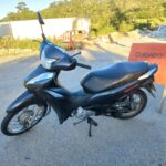 Motociclista fica gravemente ferida após colisão na SC-412, em Ilhota