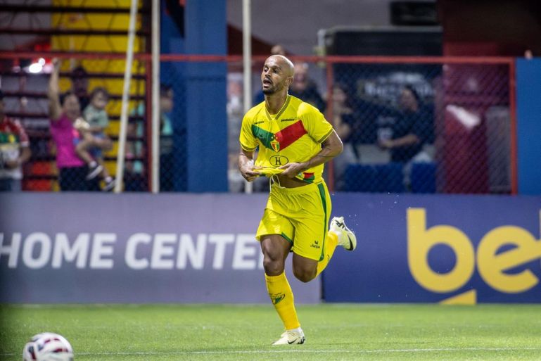 Brusque FC inicia venda de ingressos para jogo diante do Confiança