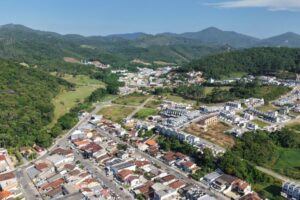 Samae faz interligação de rede e interrompe abastecimento no bairro Limeira