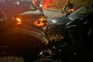 Homem, com sinais de embriaguez, é conduzido à DP após acidente em Brusque