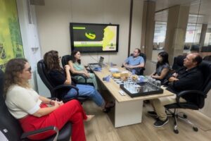 Comitiva de Pinhais visita Secretaria de Fazenda para troca de experiências em gestão