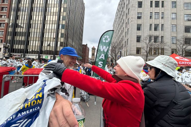 Brusquense completa Maratona de Boston com marca expressiva