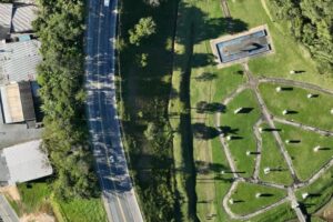 Obra na rodovia Antônio Heil avança e atinge 50% de execução