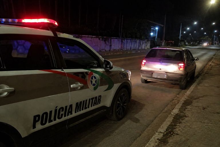 Embriagado, sem CNH e procurado pela justiça: Motorista é detido em Dom Joaquim