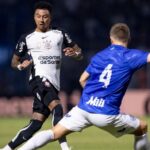 Lingard marca e Corinthians vence o Barra pela Copa do Brasil