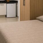 Antes comércio, agora moradia: Prefeitura explica transformação no Azambuja