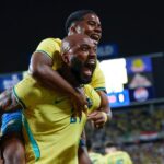 AMISTOSO INTERNACIONAL: Brasil vence a Croácia por 3 a 1