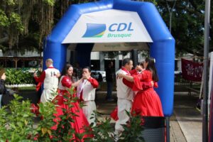 CDL Brusque realiza Sábado Fácil com programação especial em alusão à FLIB 2026