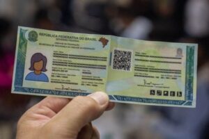 Segunda via da Carteira de Identidade Nacional pode ser solicitada de forma online em SC