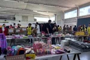 Apae de Brusque realiza novo bazar com mercadorias apreendidas pela Receita Federal