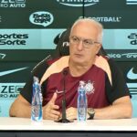Corinthians anuncia saída de Dorival Júnior