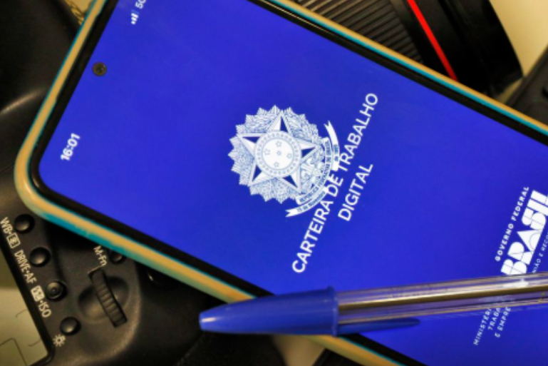 Jornada menor e auxílio-creche: veja o que muda com novas regras para terceirizados