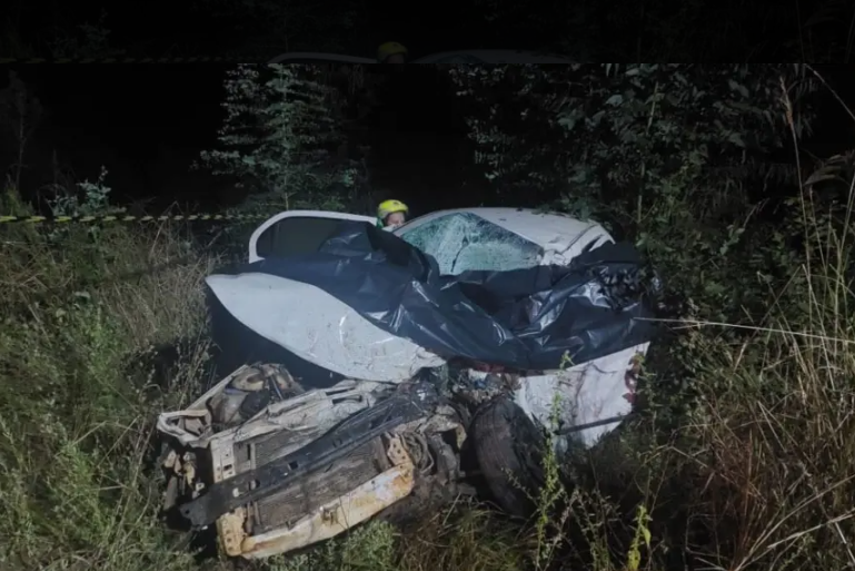 Bebê e homem morrem em grave acidente em SC; motorista embriagado é preso