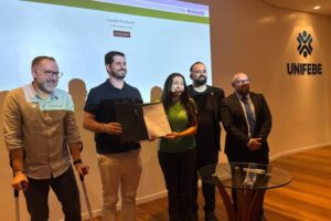 Prefeitura de Brusque amplia acessibilidade com Central de Libras