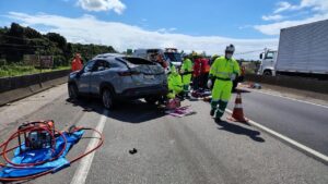 Capotamento na BR-101 deixa uma vítima fatal em Balneário Piçarras