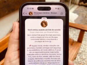 Grupo de troca e venda de livros usados conecta leitores em Brusque