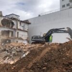 Prédio interditado por risco estrutural é totalmente demolido em Itajaí