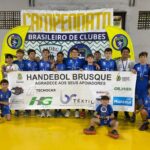 Equipe de Brusque é vice-campeã brasileira de handebol
