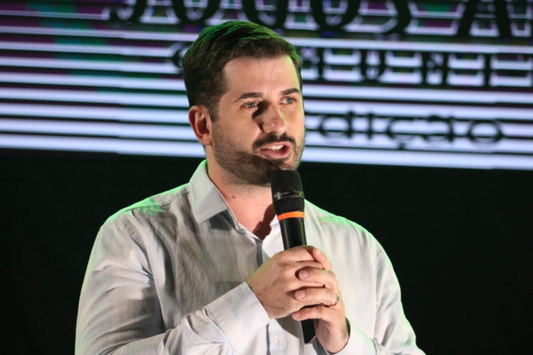 26º Almoço de Ideias da ACIBr terá palestra com o prefeito André Vechi