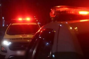 Mulher denuncia homem por ato obsceno dentro de automóvel em Blumenau