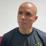 Higo Magalhães pede confiança após primeira derrota do Brusque na Série C