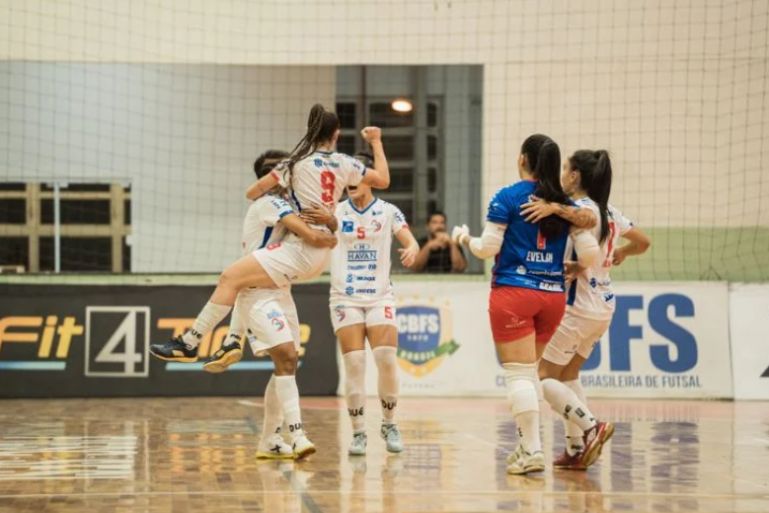 LIGA FEMININA: Partida entre Barateiro Havan e Copagril é adiada