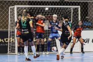 Barateiro Havan garante liderança do grupo e avança à semifinal da Supercopa