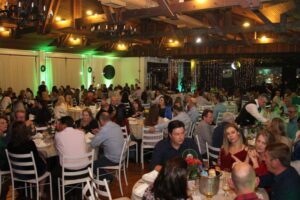 CDL Brusque realiza Jantar Festivo de Dia das Mães