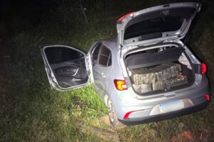 PRF prende foragido com quase 120 Kg de maconha após perseguição na BR-101