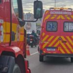 Motociclista cai na pista e morre após ser atingido por caminhão na BR-101