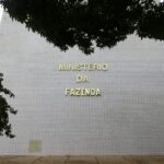 Fazenda alerta sobre falso site do Novo Desenrola