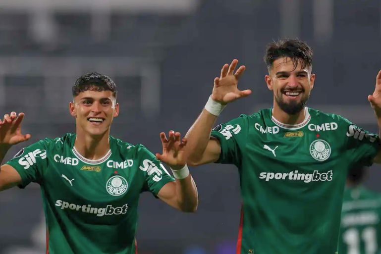 Libertadores: Palmeiras vence Sporting Cristal e assume ponta de grupo