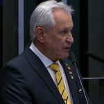 Brusquense Hermes Klann toma posse no Senado e promete defender Santa Catarina