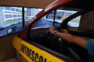 Governo lança sistema para aluno buscar instrutor e autoescola
