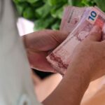 SC é o estado que menos recebe Bolsa Família e reduz índice para 3,9%