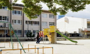 Ataque com faca em escola termina com condenação judicial e indenização à vítima em SC