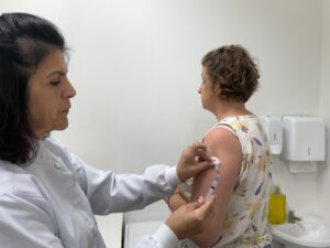Vacina contra gripe é liberada para toda a população em Brusque