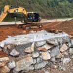 Pontes, encostas e drenagens recebem melhorias em diferentes regiões de Brusque