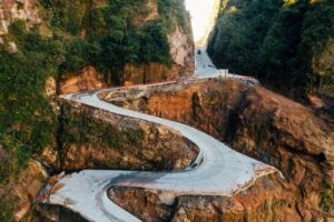Em fase final de obras, Serra do Corvo Branco terá reabertura gradual do trânsito