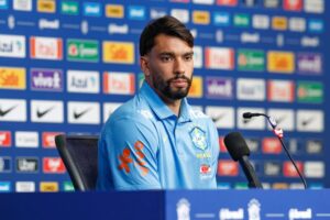 Lucas Paquetá: “Ficamos muito felizes com a volta do Neymar”