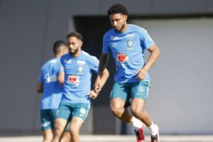 Com Ederson, Brasil reúne representantes de 78 clubes em Copas