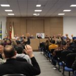 Trabalhadores têxteis aprovam reajuste de 5% e encerram negociação coletiva em Brusque e região