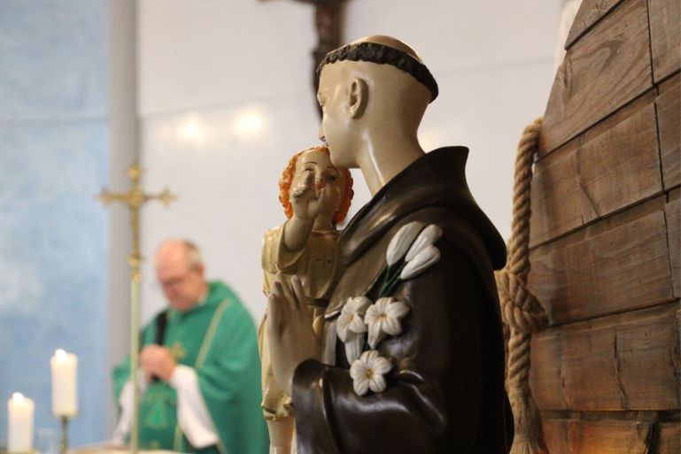 Comunidade Santo Antônio celebra festa de seu padroeiro