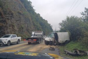 Pistas são liberadas após acidente na BR-470
